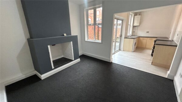 Queens Road, Clarendon Park, Leicester, LE2 3FL