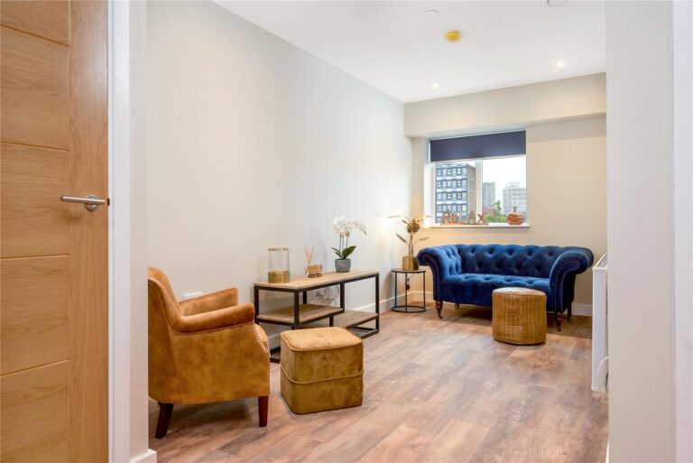 Burleys Way, Leicester, LE1 3BF