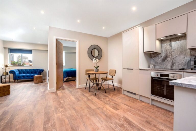 Burleys Way, Leicester, LE1 3BF