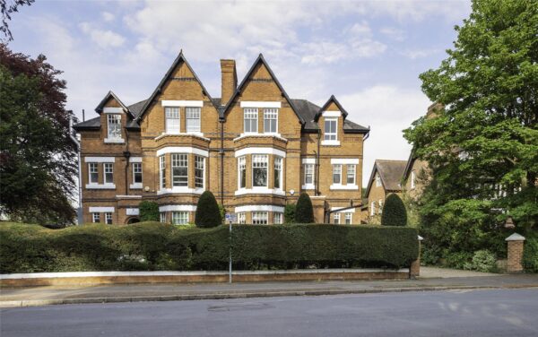 St. Marys Road, Stoneygate, Leicester, LE2 1XA