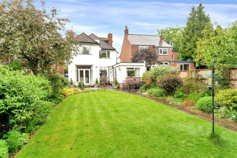 Shanklin Drive, South Knighton, Leicester, LE2 3RG