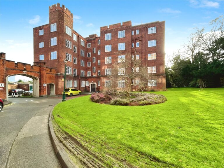 Stoneygate Court, Stoneygate, Leicester, LE2 2AJ