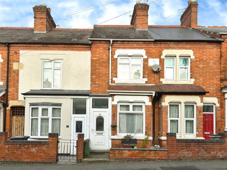 Clarendon Park Road, Clarendon Park, Leicester, LE2 3AQ
