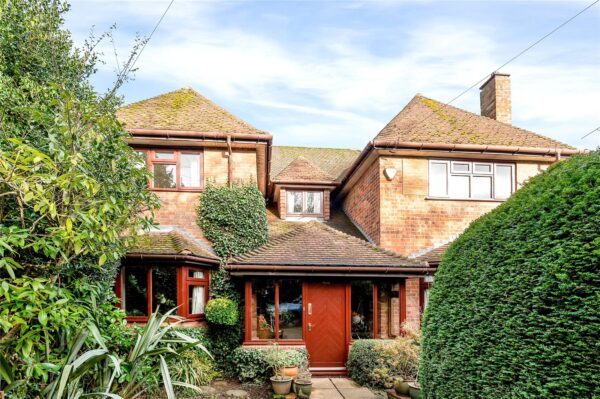 Uppingham Road, Evington, Leicester, LE5 2GG