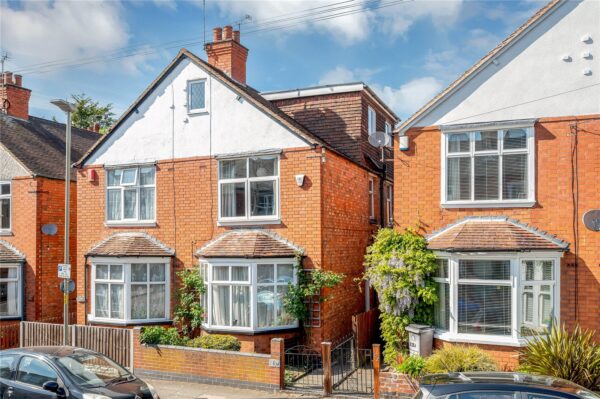 Howard Road, Clarendon Park, Leicester, LE2 1XL