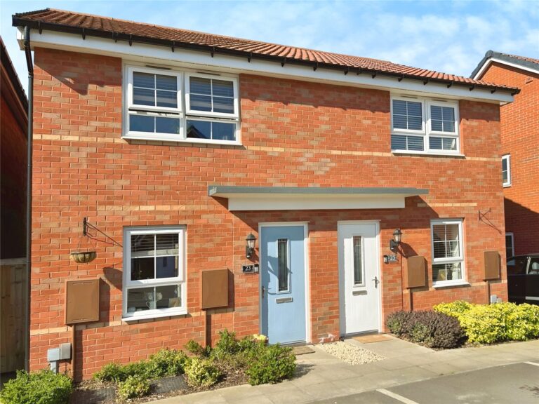 Preston Close, Wigston, Leicestershire, LE18 3AG