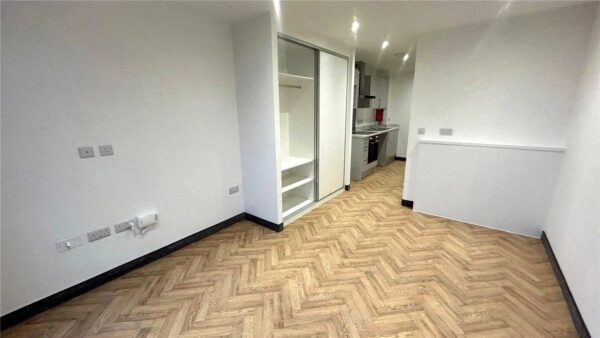 Fleet Street, Leicester, LE1 3BA