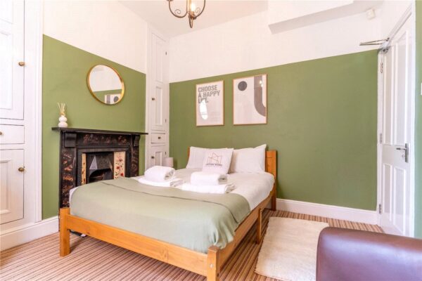 Brookhouse Avenue, City Centre, Leicester, LE2 0JE