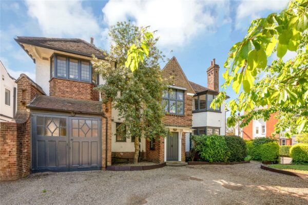 Toller Road, Stoneygate, Leicester, LE2 3HP