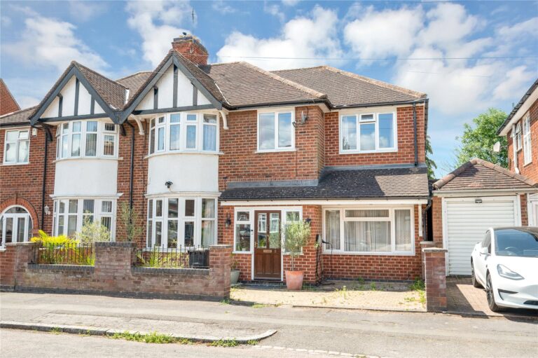 Barbara Avenue, Humberstone, Leicester, LE5 2AD