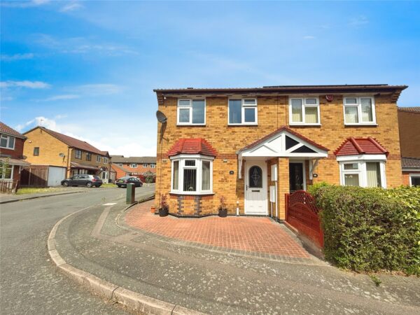 Meadowsweet Road, Hamilton, Leicester, LE5 1TF