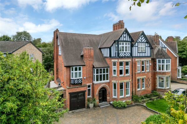Stoneygate Road, Stoneygate, Leicester, LE2 2AE