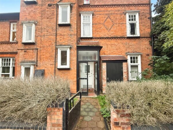 Cross Road, Leicester, LE2 3AA