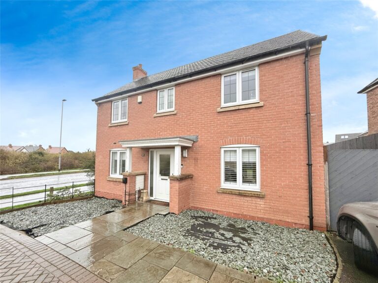 Moore Gardens Close, Rothley, Leicestershire, LE7 7UQ