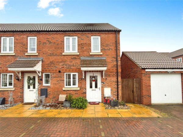 Centurion Drive, Kirby Muxloe, Leicestershire, LE9 2DU