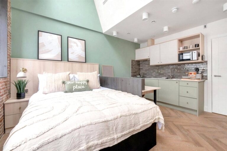 Millstone Lane, Leicester, LE1 9DQ