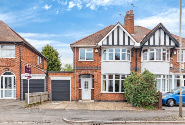 Ainsdale Road, Western Park, Leicester, LE3 0UA