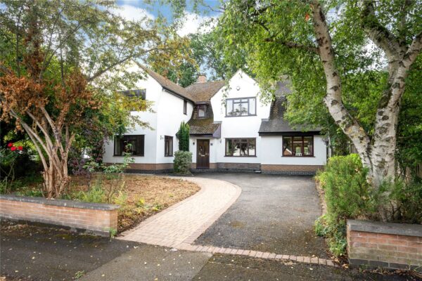 The Broadway, Oadby, Leicester, LE2 2HF