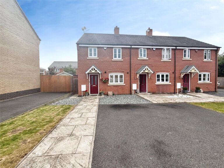 Snow Avenue, Blaby, Leicester, LE8 4BR