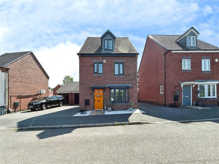 Moulton Road, Hamilton, Leicester, LE5 1BS