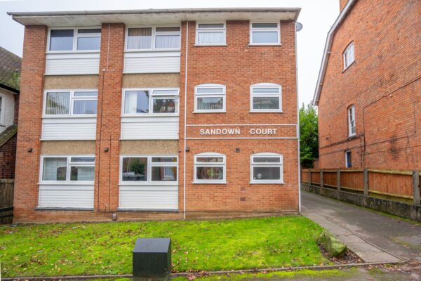 Sandown Road, Sandown Court, LE2