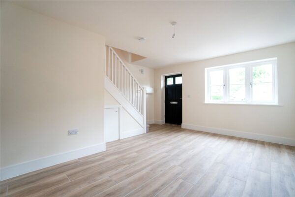 South Knighton Road, Leicester, LE2