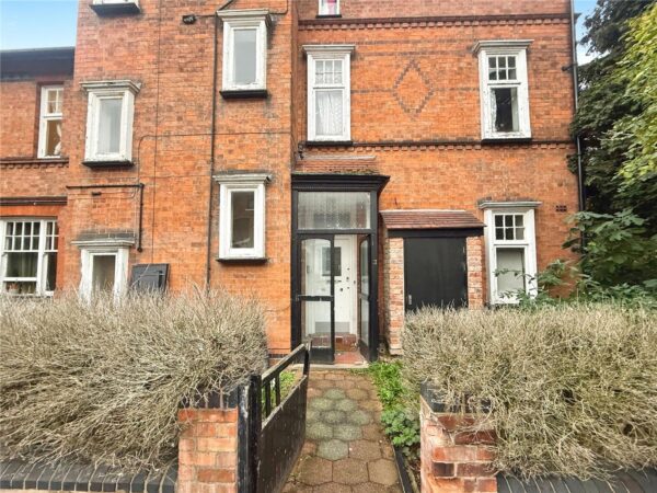 Cross Road, Leicester, LE2