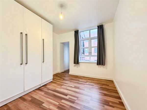 Erskine Street, Clyde Court, LE1